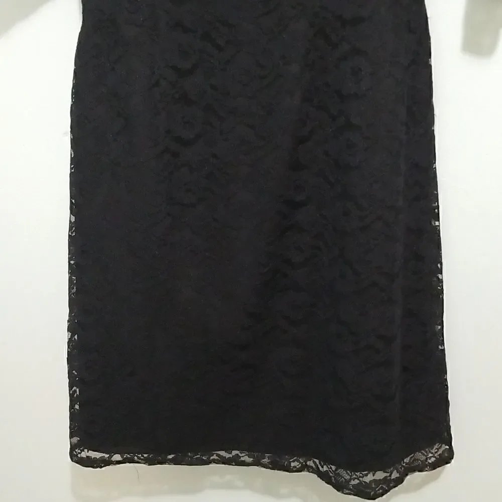 WTOO by Watters & Watters, modest black lace dress, size 8. EUC